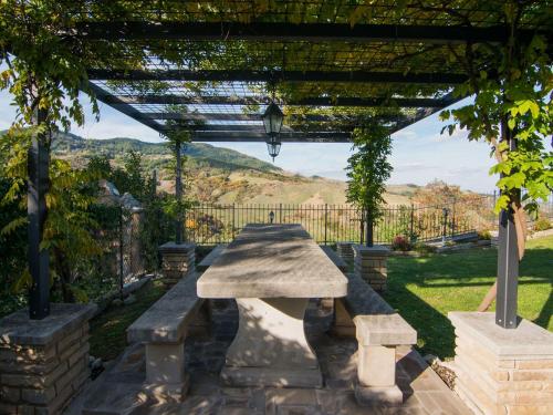 Erkély/terasz, Romantic Medieval Escape in Sant'Agata Feltria