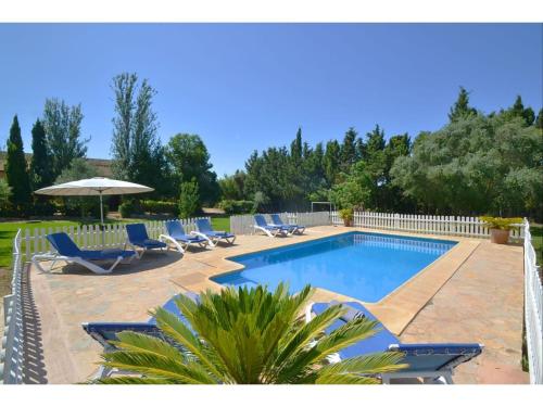 Large country house with pool just 8 km from the sea gîte à louer Manacor