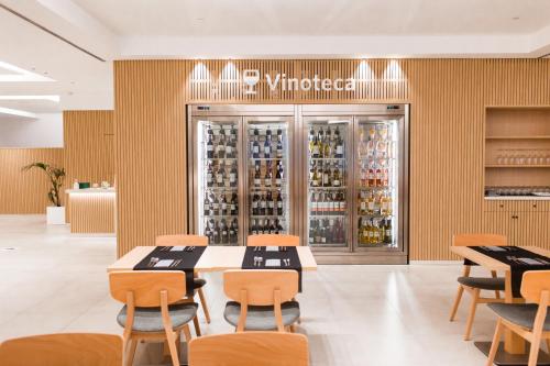 Hotel Gran Sagitario - image 6