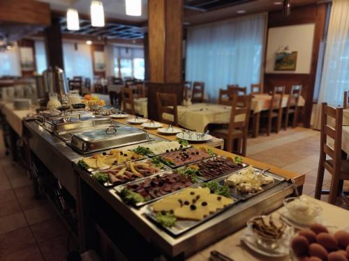 餐饮, Hotel Villa Ugar Vlašić (Hotel Villa Ugar Vlasic) in 希沙瓦