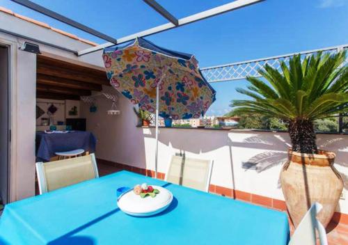  Camera con Terrazza e Vista su Villa Malfitano in Palermo