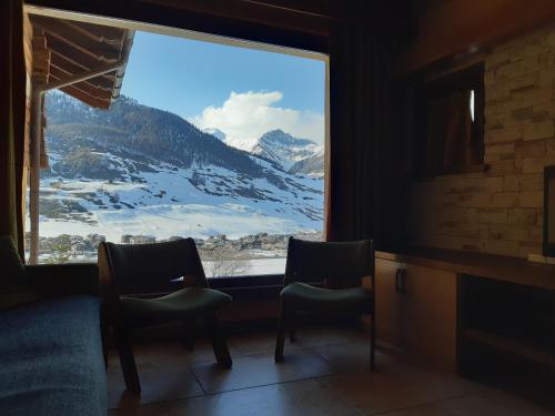 Chalet Garden - image 12