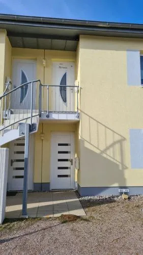 Bernstein in Gelbensande, Schweiz
