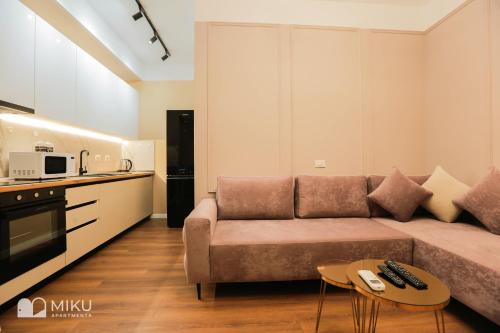 Miku Apartment - Perfect 1Bedroom At Komuna e Parisit, Tirana (photo 10)