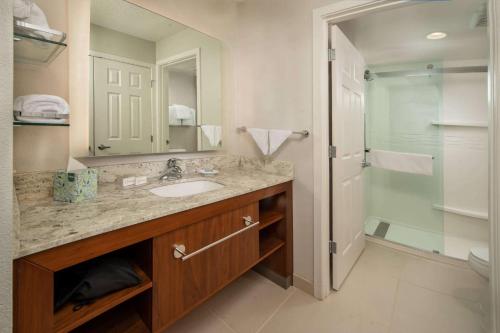 Sonesta ES Suites Baltimore BWI Airport - image 9