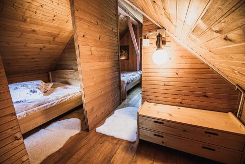 Wooden Cabin Zurej with Hot Tub