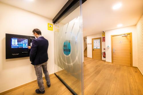 Előcsarnok, Hotel Vas Vitoria AutoCheckIn near Vitoria repülőtér