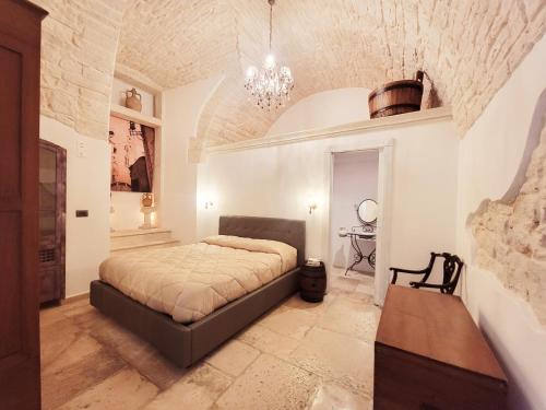 GIOVINAZZO HISTORIC APULIA old town stone house with private patio - Apartment - Giovinazzo