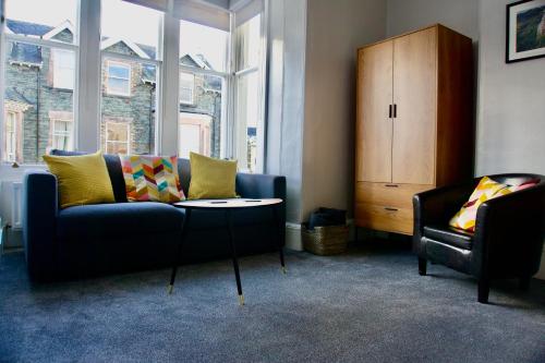 Greystoke House - image 6