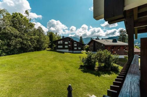 Furnished Studio overlooking the mountains Ski & Golf classified 2 stars Megève