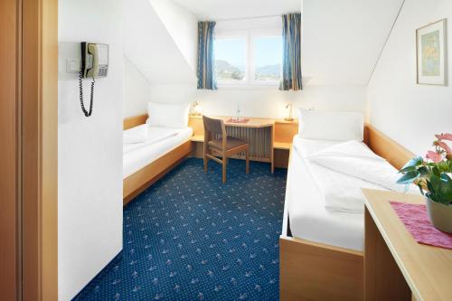 Twin Room with separated beds