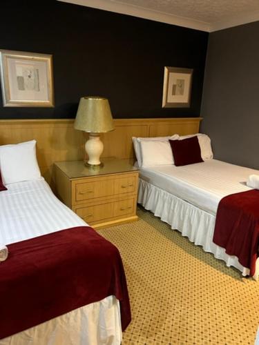 Caledonian Hotel - image 9