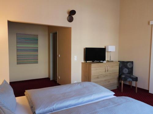 Hotel KonradP Holzkirchen - image 3