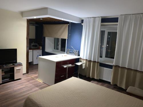 Riia 10, 2-bedroom apartment - 2 big beds 1 extra bed-parking free, Tartu (fotografie 2)
