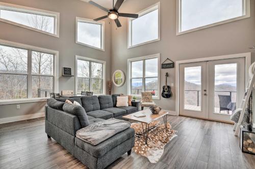 Scenic Hillside Cabin in Sylva with Hot Tub and Views! in Sylva, USA