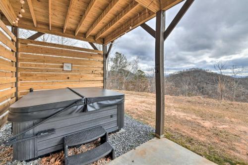 Scenic Hillside Cabin in Sylva with Hot Tub and Views! Scenic Hillside Cabin in Sylva with Hot Tub and Views!