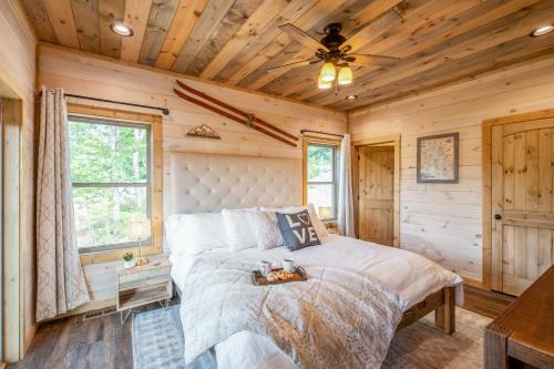 New / 3 King Suites / Sleeps12 / View / 5 mi to PF / Hot tub, Sevierville (zdjęcie 2)