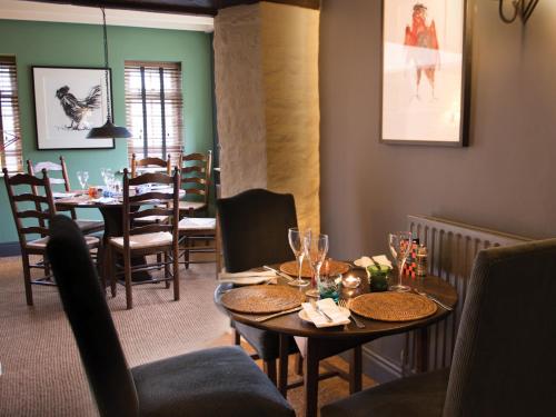 The Red Lion Inn - image 5