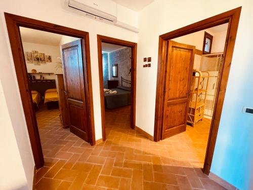 Vannas istaba, Casetta Luna e Sole Giardino privato e vista Toscana in Montescudaio