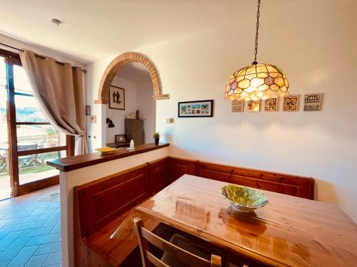 Iekārtas, Casetta Luna e Sole Giardino privato e vista Toscana in Montescudaio