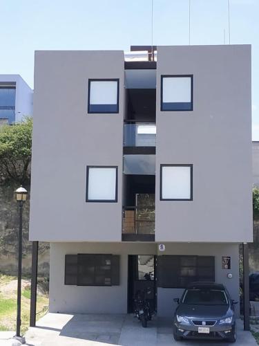 Casa el 9 in Querétaro, Mexico