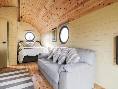 Willow Pod Willow Pod