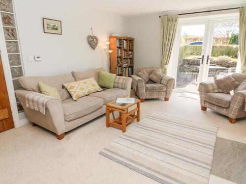 Hoopers End - image 10
