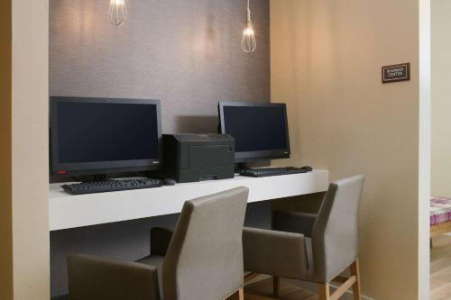 Sonesta ES Suites Fort Worth Fossil Creek - image 6