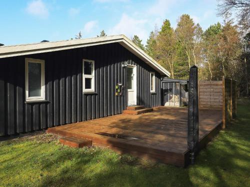 Two-Bedroom Holiday home in Blåvand 23