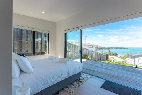 Marama Cottages with ocean views - Oneroa