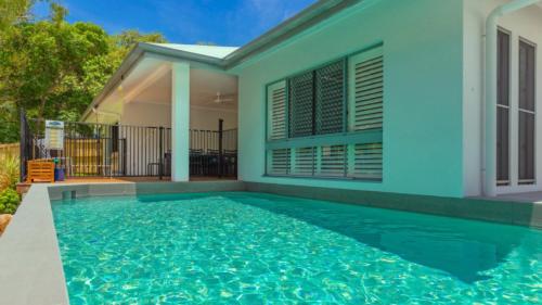 Canopy House - Palm Cove