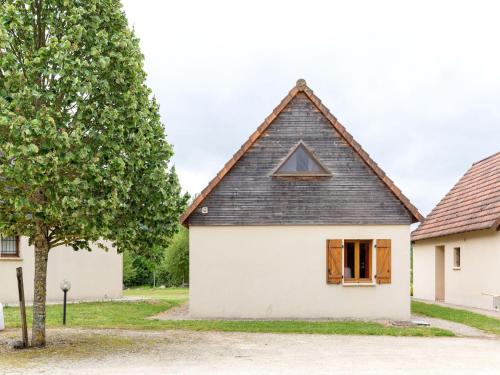 Holiday Home in Lacapelle near Castle gîte à louer Gibrat