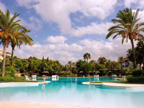 Peaceful Apartment in Marbella with Veranda - image 13