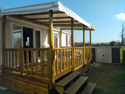Simplistic Mobile Home in Saint Jean de Monts with Sauna gîte à louer Le Sablais