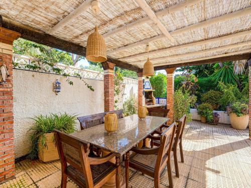 Beautiful Villa in Moraira with Private Pool gîte à louer Club de Golf Ifach