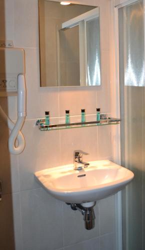 Hotel Continental Amsterdam - image 11