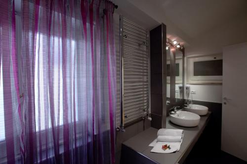 Town House Fontana Di Trevi - image 4