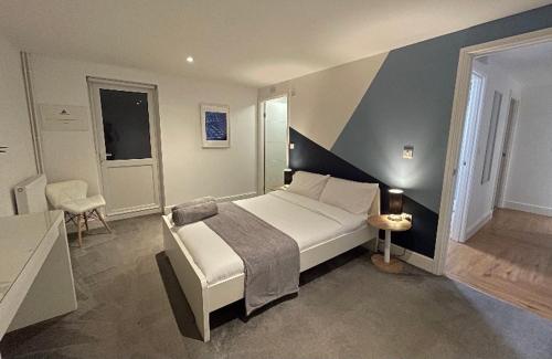 2 bedrooms, 2 beds