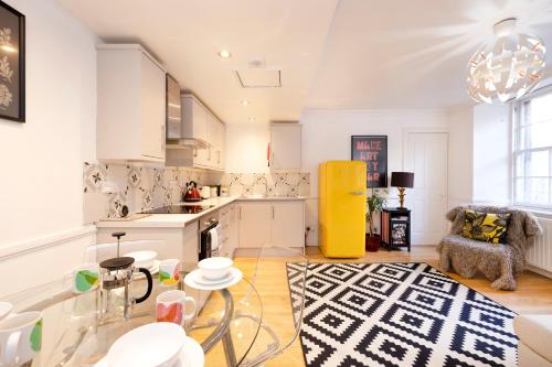JOIVY Charming Home with Patio Nearby the Castle, Edimburgo (foto 4)
