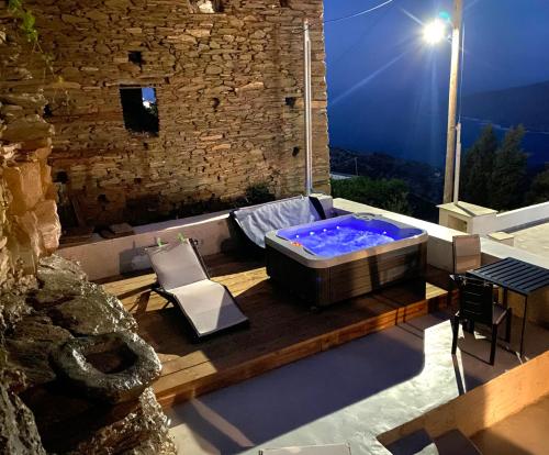 Andros 4 All Seasons Villas & Suites - StoneHouse Kochylou Villa gîte à louer Órmos