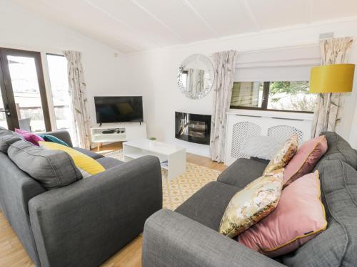 Summertime Lodge - image 9