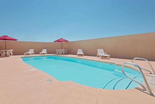 Super 8 by Wyndham Las Cruces/White Sands Area