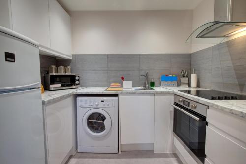 Collingham Serviced Apartments - image 14