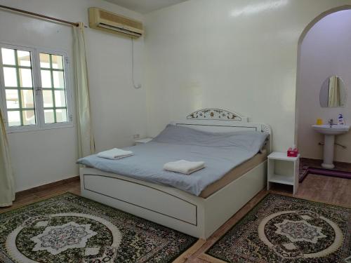 1 queen bed