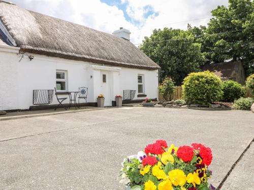 Whispering Willows - The Thatch Carndonagh - image 13