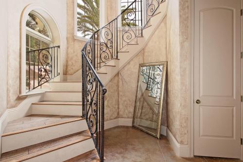 Bel Sol Luxury Tuscan-Style Home in Destin, USA