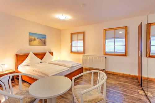 Ferienwohnung Warnemünde - image 3