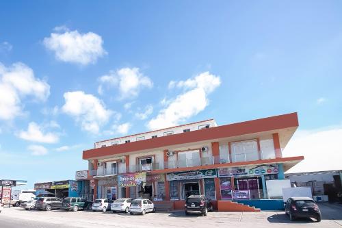 OYO Hotel Plaza Las Torres, Cabo San Lucas