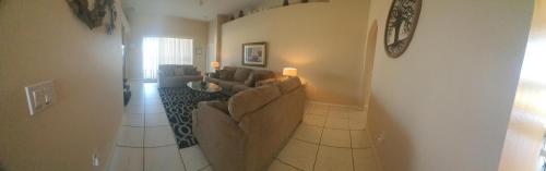 Beautiful 4 Bed Villa in Orlando sleeping 10