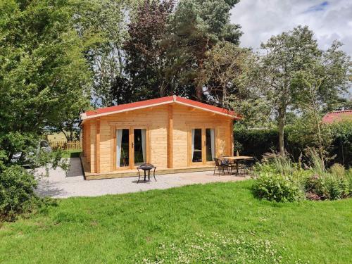 Gardener's Lodge - image 5